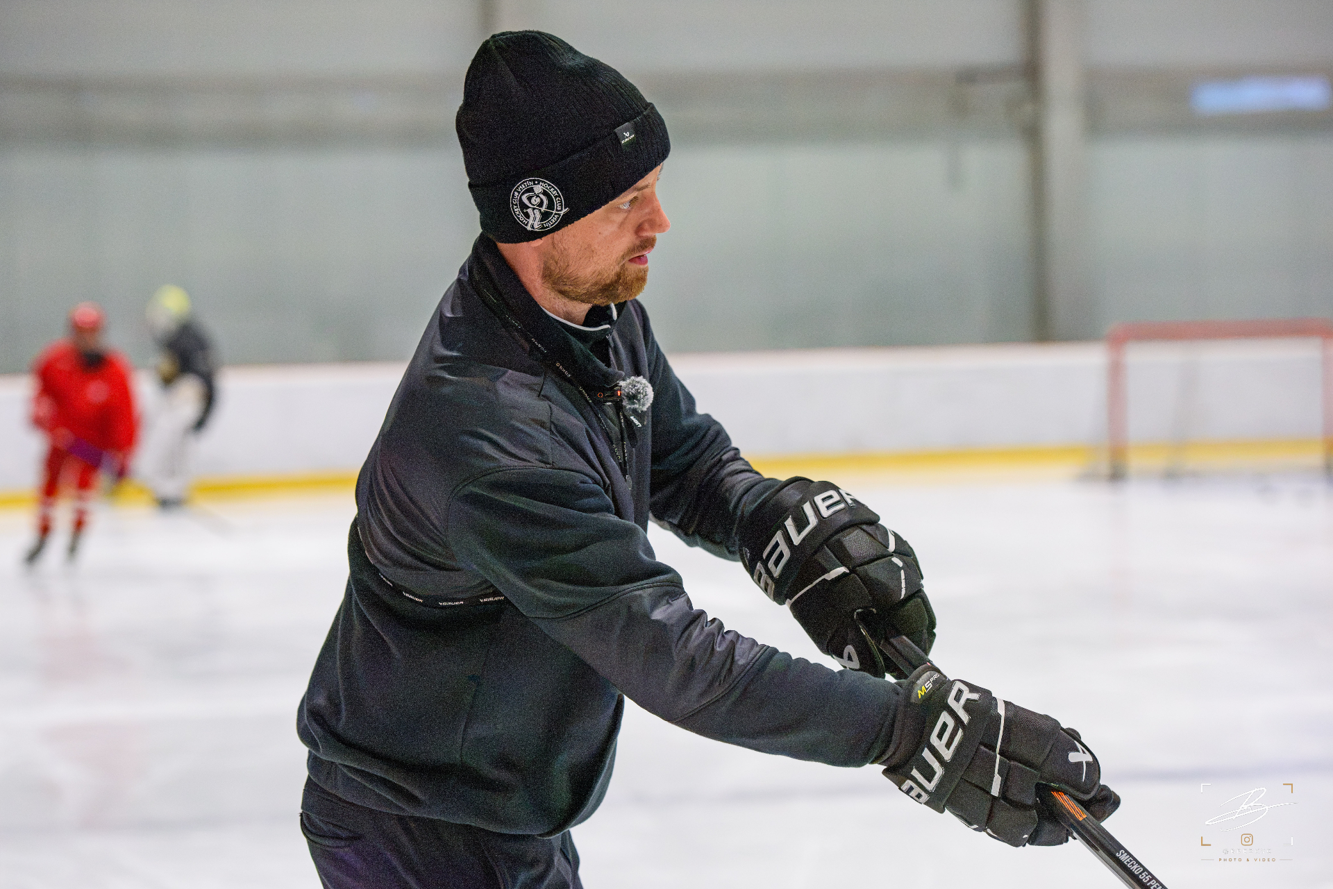 Lubomír Konečný při stickhandling tréninku na ledě